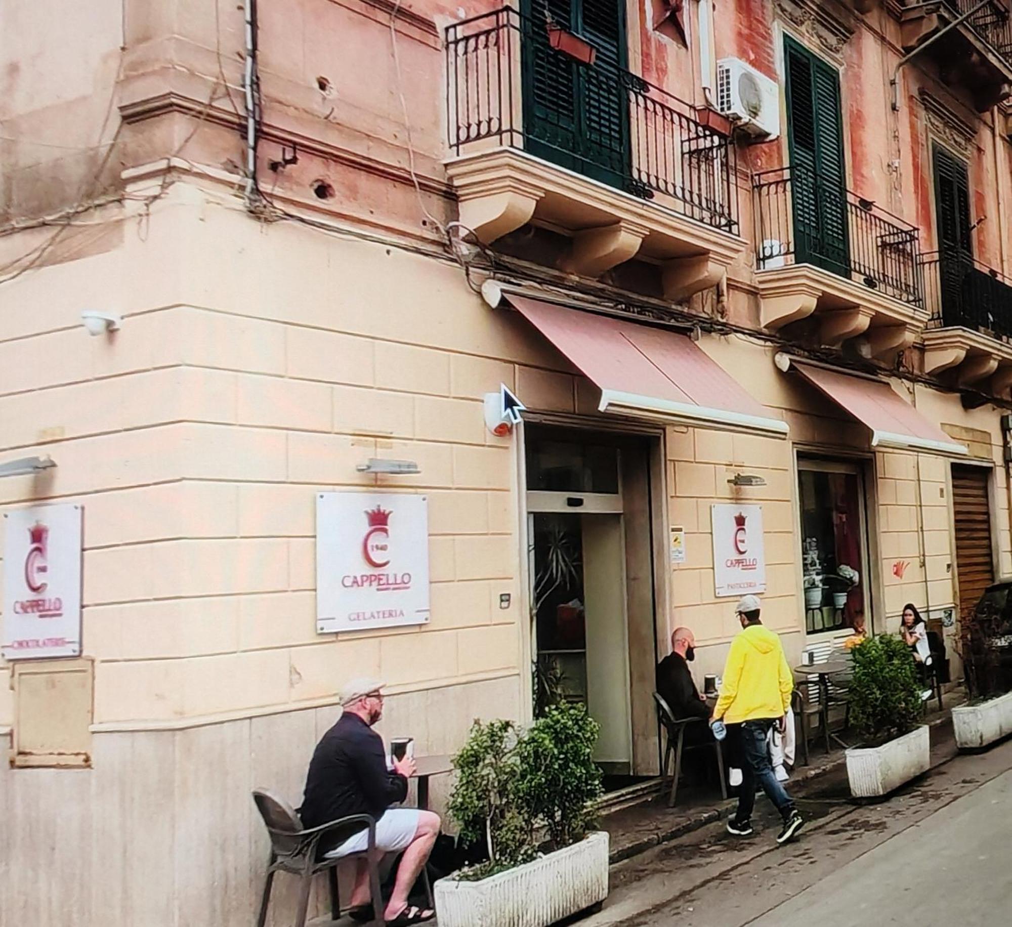 Star Apartment At The Cathedral Palermo Buitenkant foto
